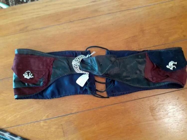 hip belt navy blue & wine (front)